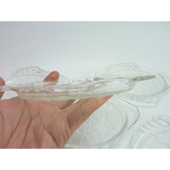 Vintage Clear Glass Fish Snack Trays Set of 5 Dishes Cabin Decor - Picture 4 of 7